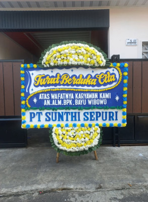 Papan Bunga Duka di Dakung